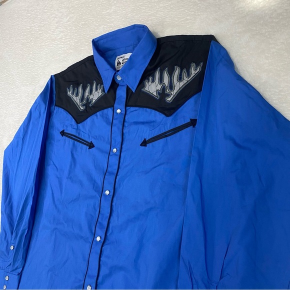 Vintage MWG Johnny West Western Men Shirts Blue Black Size Large LS Pearl Snap - Picture 2 of 11